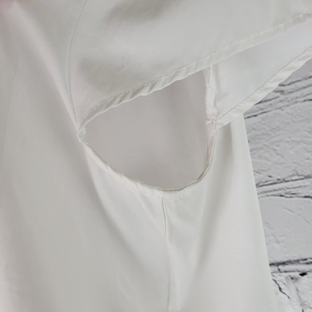 Set of (2) Light & Flowy Summer Blouses - Picture 9 of 14